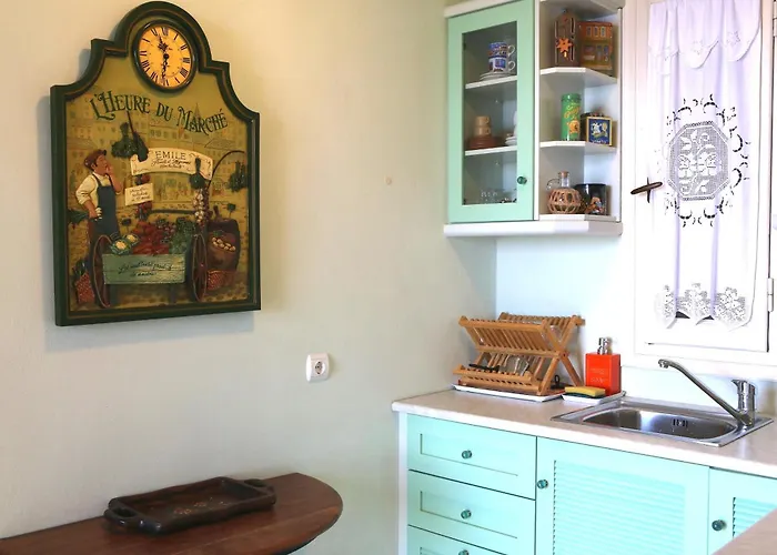 Vereniki Andros * Batsi